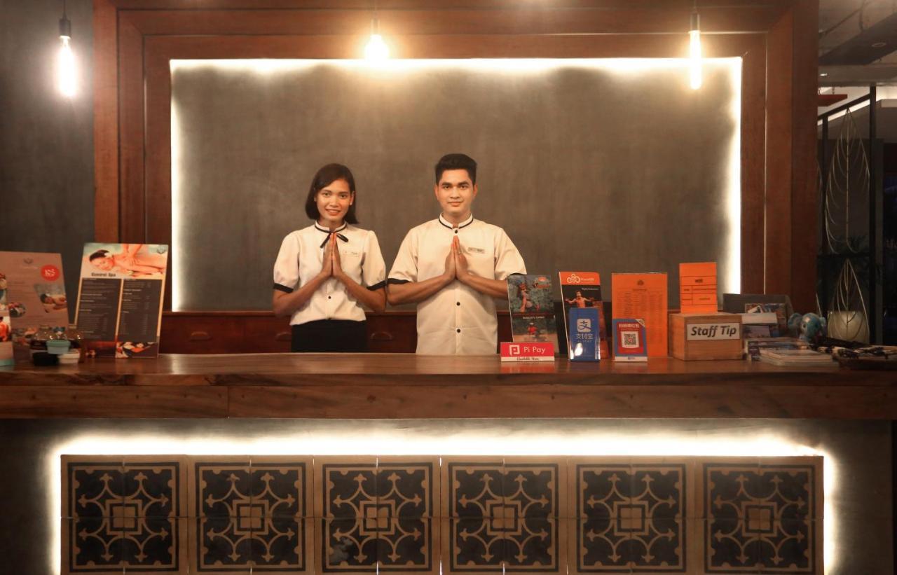 Central Corner Suite Siem Reap Eksteriør billede